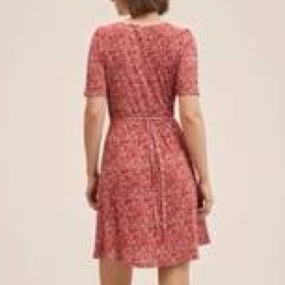 Mango (MNG) V-Neck Mini Tea Dress — Red Floral Size S - Picture 3 of 6